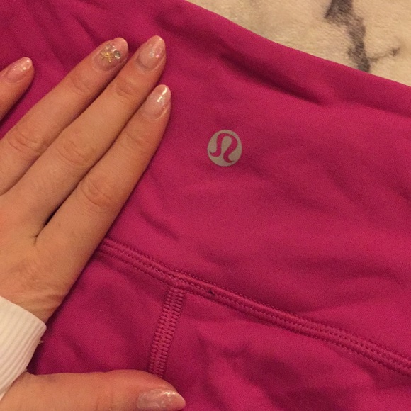 Lululemon Wunder Under Pant Raspberry (reversible) - Picture 5 of 7